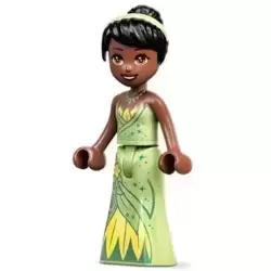 Tiana - Metallic Pointed Necklace, Thin Hinge Skirt, Hair Band