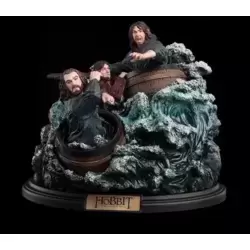 Barrel Riders - The Hobbit Statue (Exclusive DVD set)