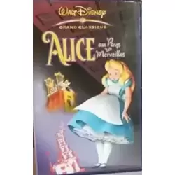 Alice au pays des merveilles [VHS]