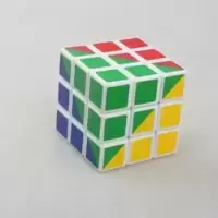 Rubik's Cube 3x3 diagonale triangle