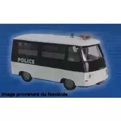 PEUGEOT J7 POLICE