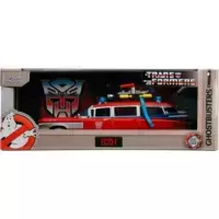 Ghostbusters Ecto-1 x Optimus Prime Mash-Up 1:24