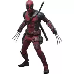 Deadpool & Wolverine - Deadpool Battling Version