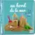 Bébé touche-à-tout - Au bord de la mer