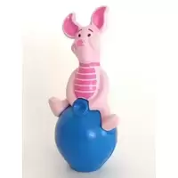 Duplo Figure Winnie the Pooh, Piglet on Blue Balloon (4121871)