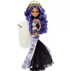 Clawdeen Wolf Howliday Winter