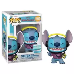 Lilo & Stitch - Stitch With Headphones